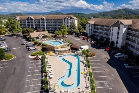 The Dean - Relaxing Condo With Pools Pigeon Forge Eksteriør bilde